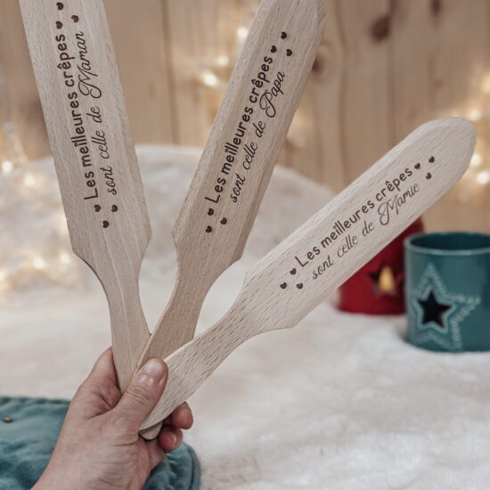 Spatule à crêpe